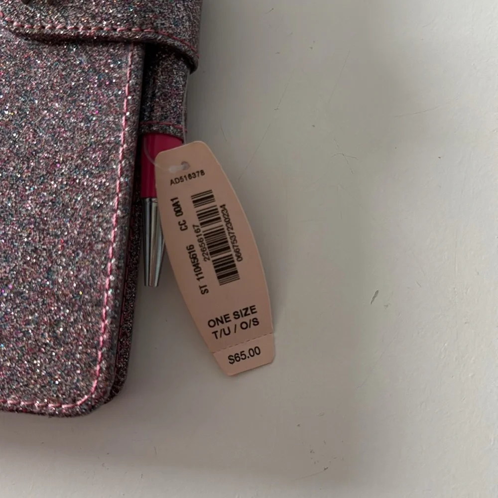 Victoria secret journal with pen. - Picture 3 of 4